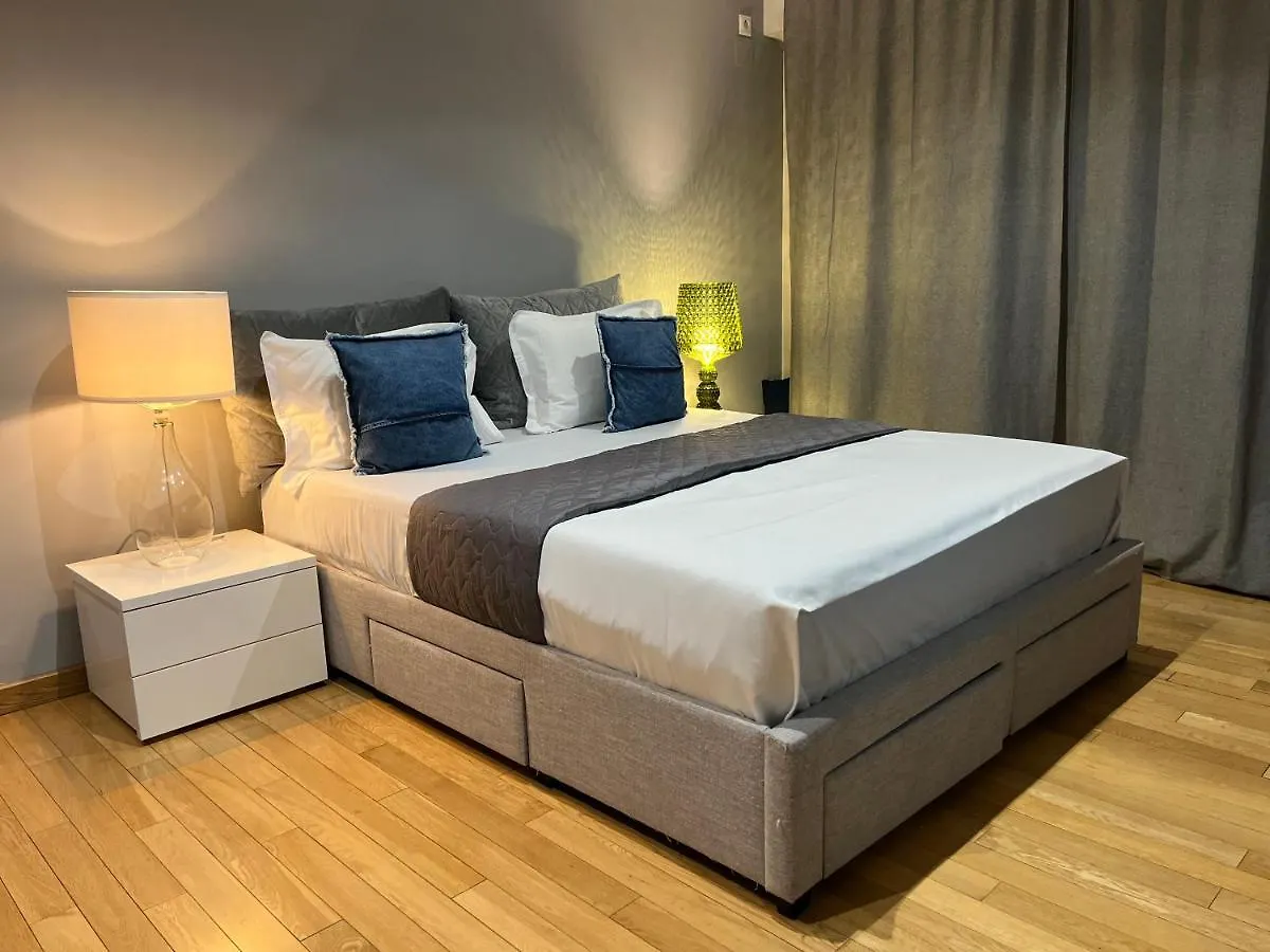 בוקרשט 365 Apartments 0*,