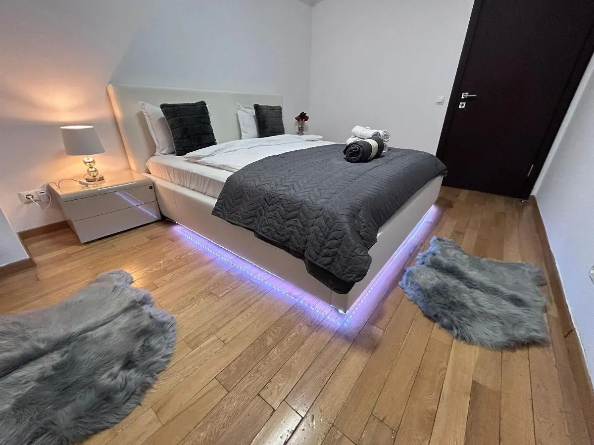 365 Apartments 부쿠레슈티 루마니아